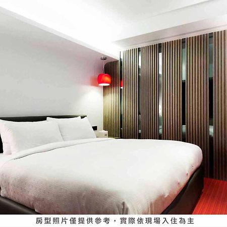 Royal Hotel Group- Central Park Branch Гаосюн Екстер'єр фото