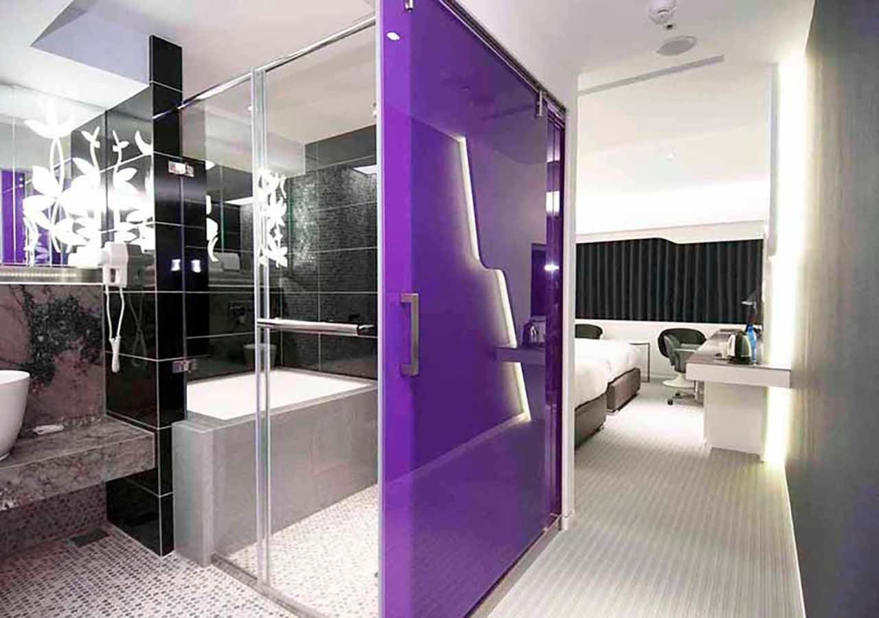 Royal Hotel Group- Central Park Branch Гаосюн Екстер'єр фото